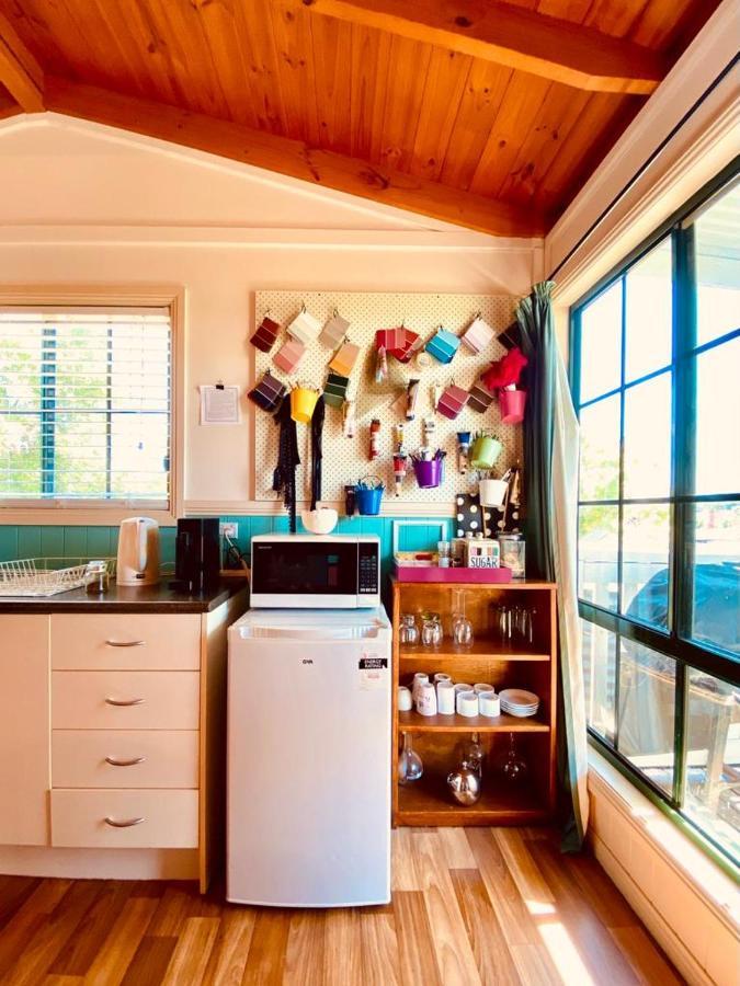 The Bohemian Art Studio Creswick Exterior foto